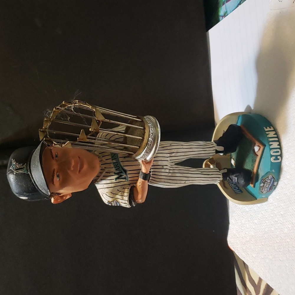 Florida Marlins 2003 Jeff Conine, 8in, Green, gold, with